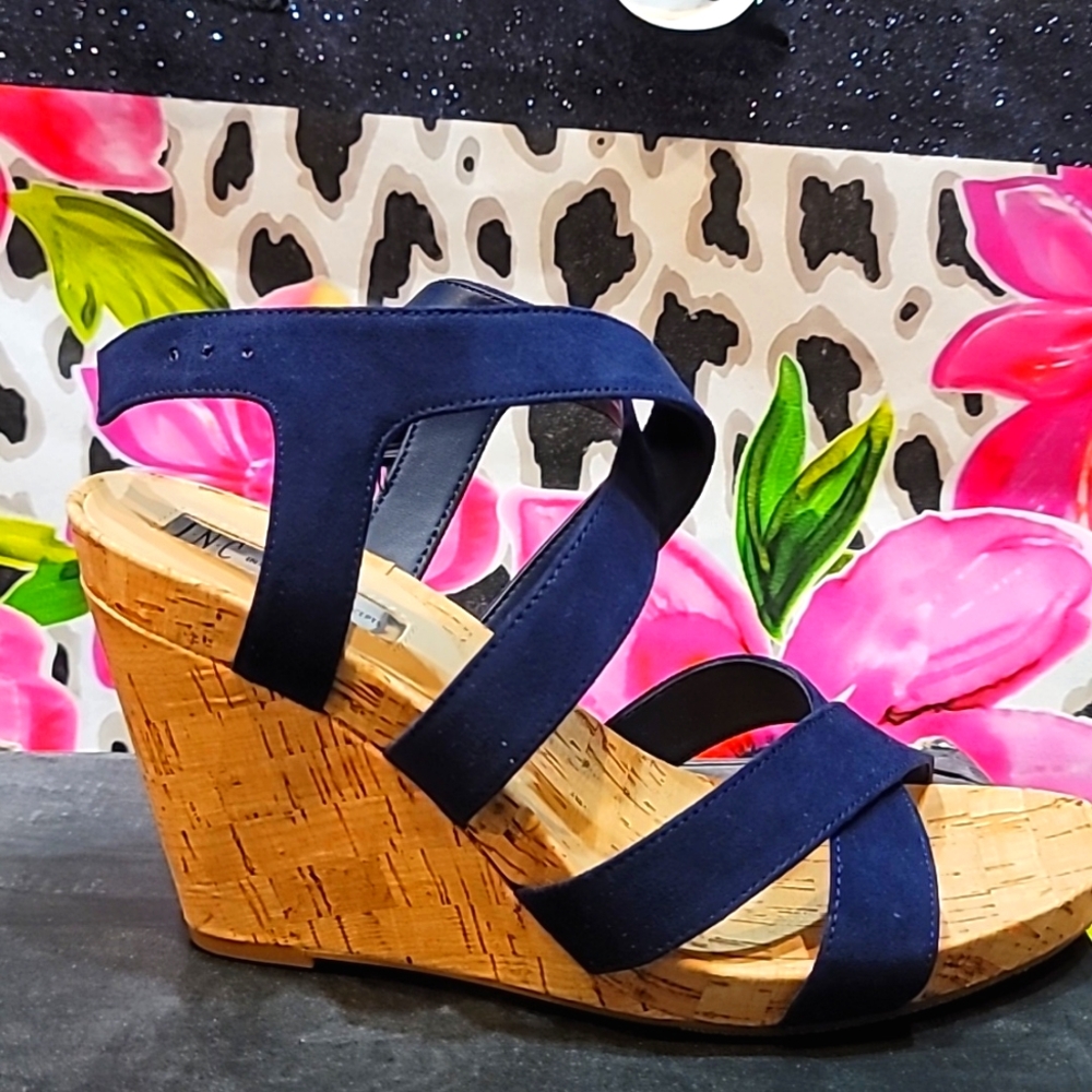 Inc landor indigo heel